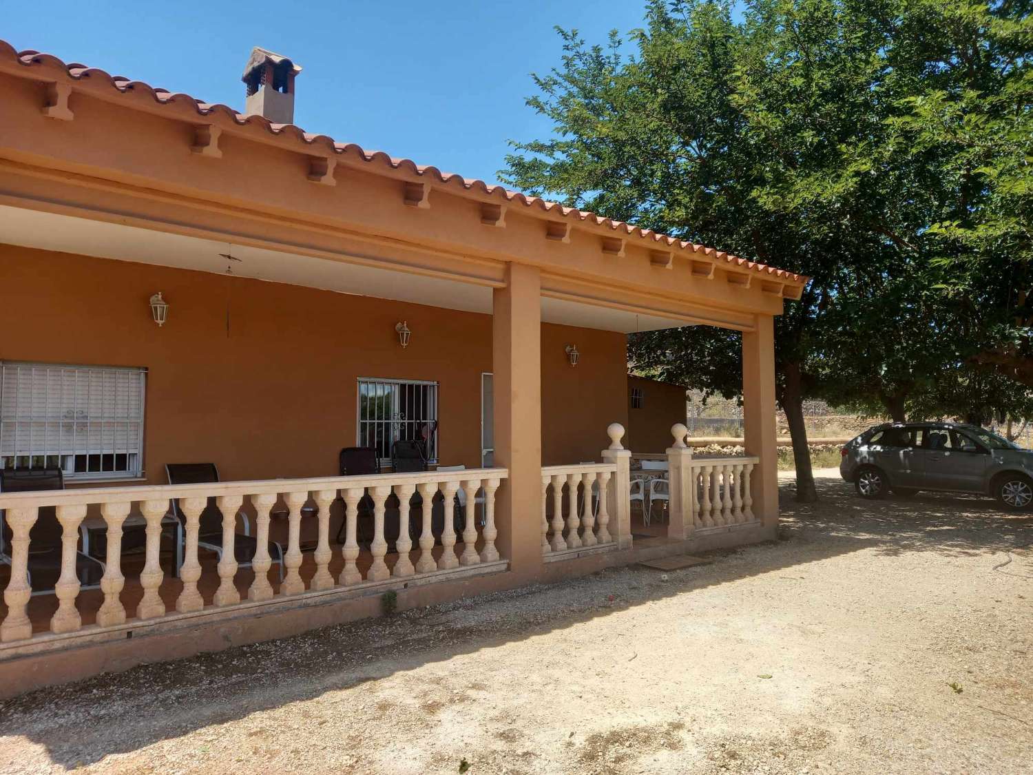 Superbe finca avec terrain de 10.200M² à valence ( Ville Anna)