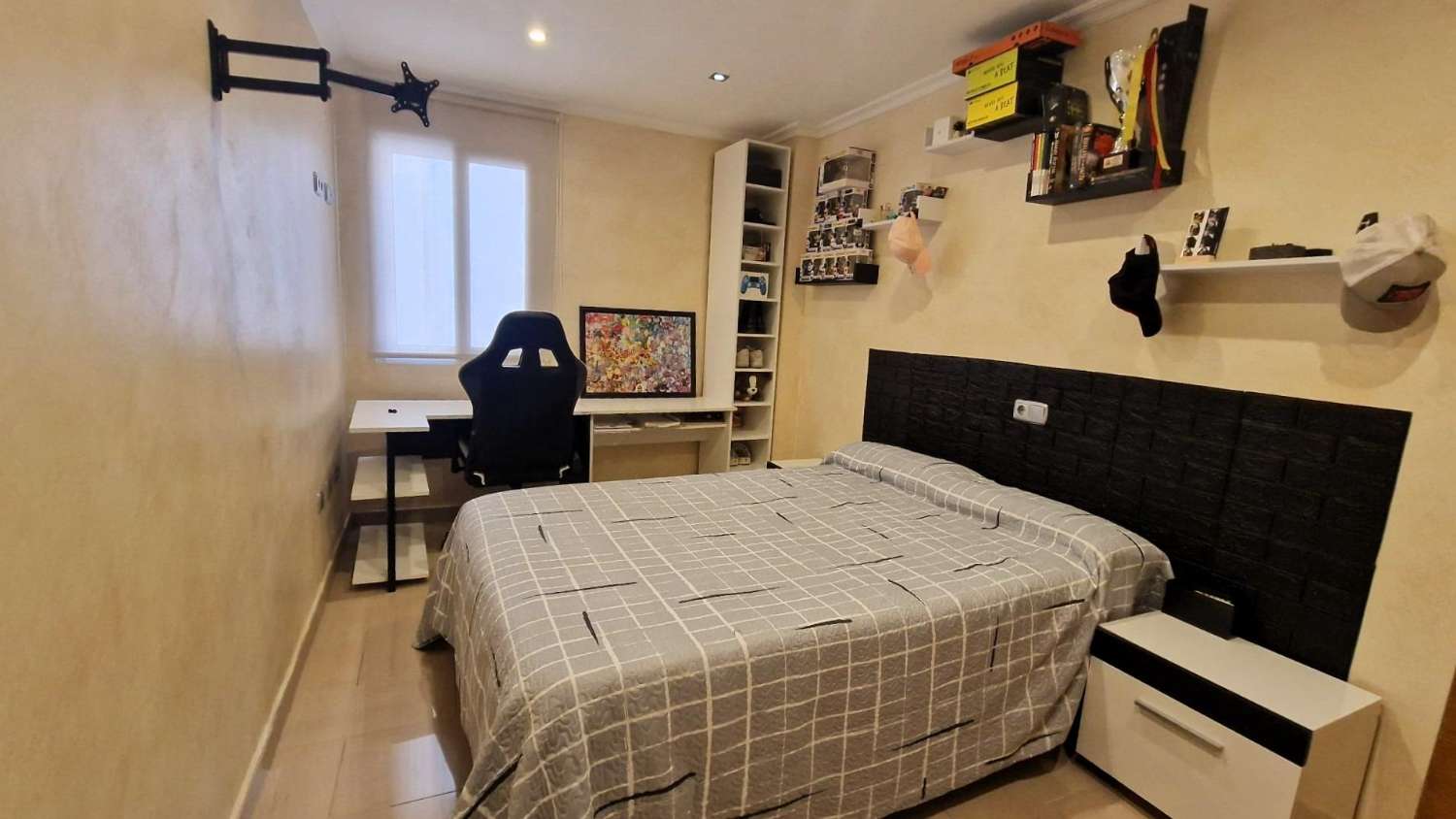 Apartamento de 3 habitaciones - Torrevieja (Centro)