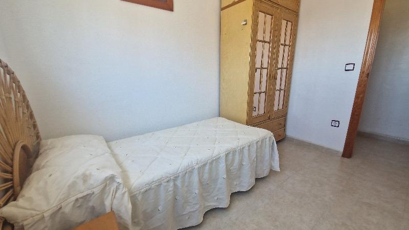 Splendido appartamento con 2 camere da letto e piscina a Torrevieja (Aguas Nuevas)