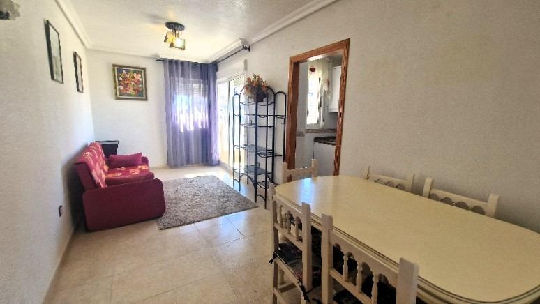 Superbe appartement 2 chambres avec piscine à Torrevieja ( Aguas Nuevas)