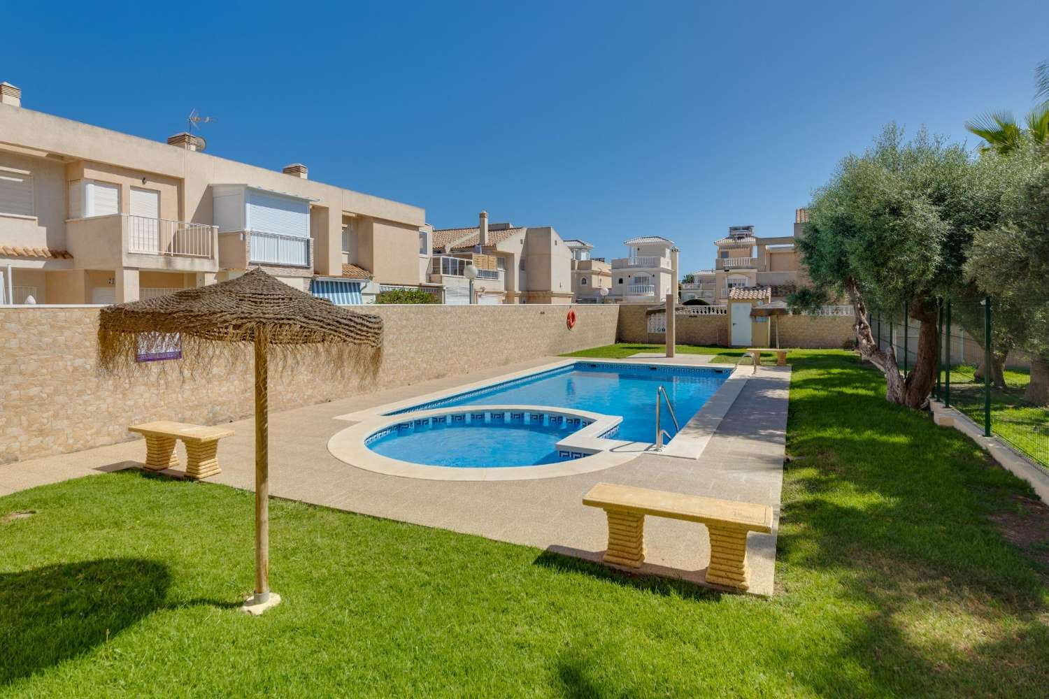 Semi-detached house in Aguas Nuevas TORREVIEJA