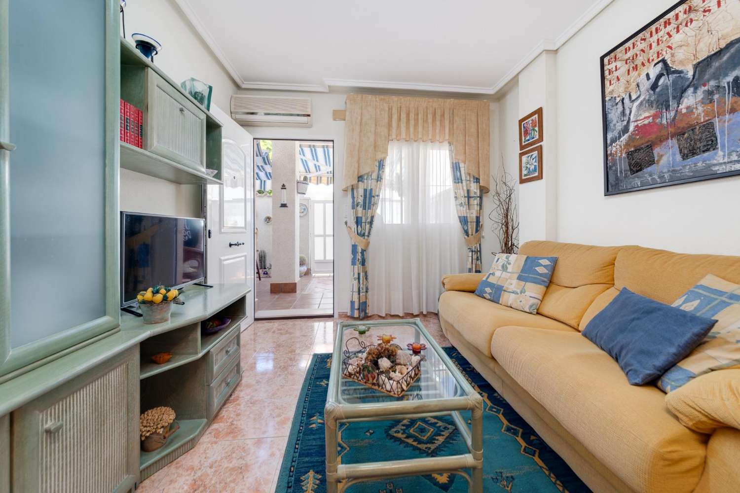 Semi-detached house in Aguas Nuevas TORREVIEJA