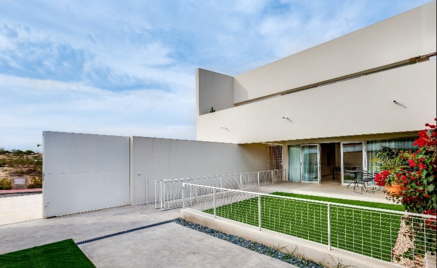 Nuovo bungalow - Torrevieja (Los balcones)