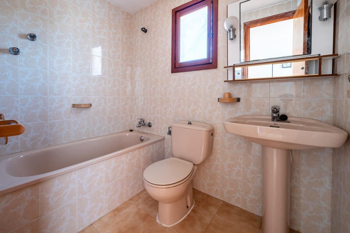 Apartamento de 1 dormitorio con piscina en Torrevieja (LOS BALCONES)