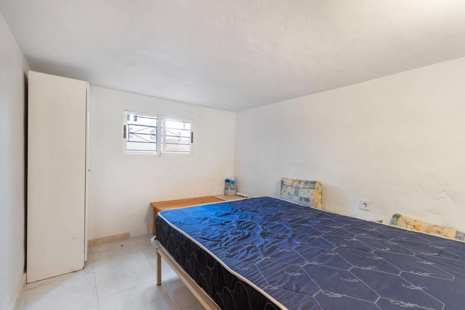 Magnifico bungalow al piano terra con 2 camere da letto e piscina a Torrevieja El Limonar