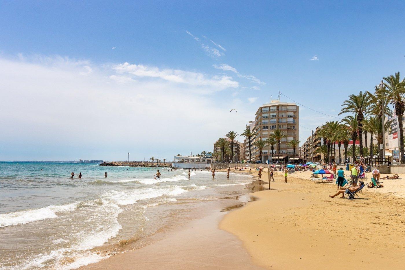 Mooie gelijkvloerse bungalow met zwembad in Torrevieja (Torretas)