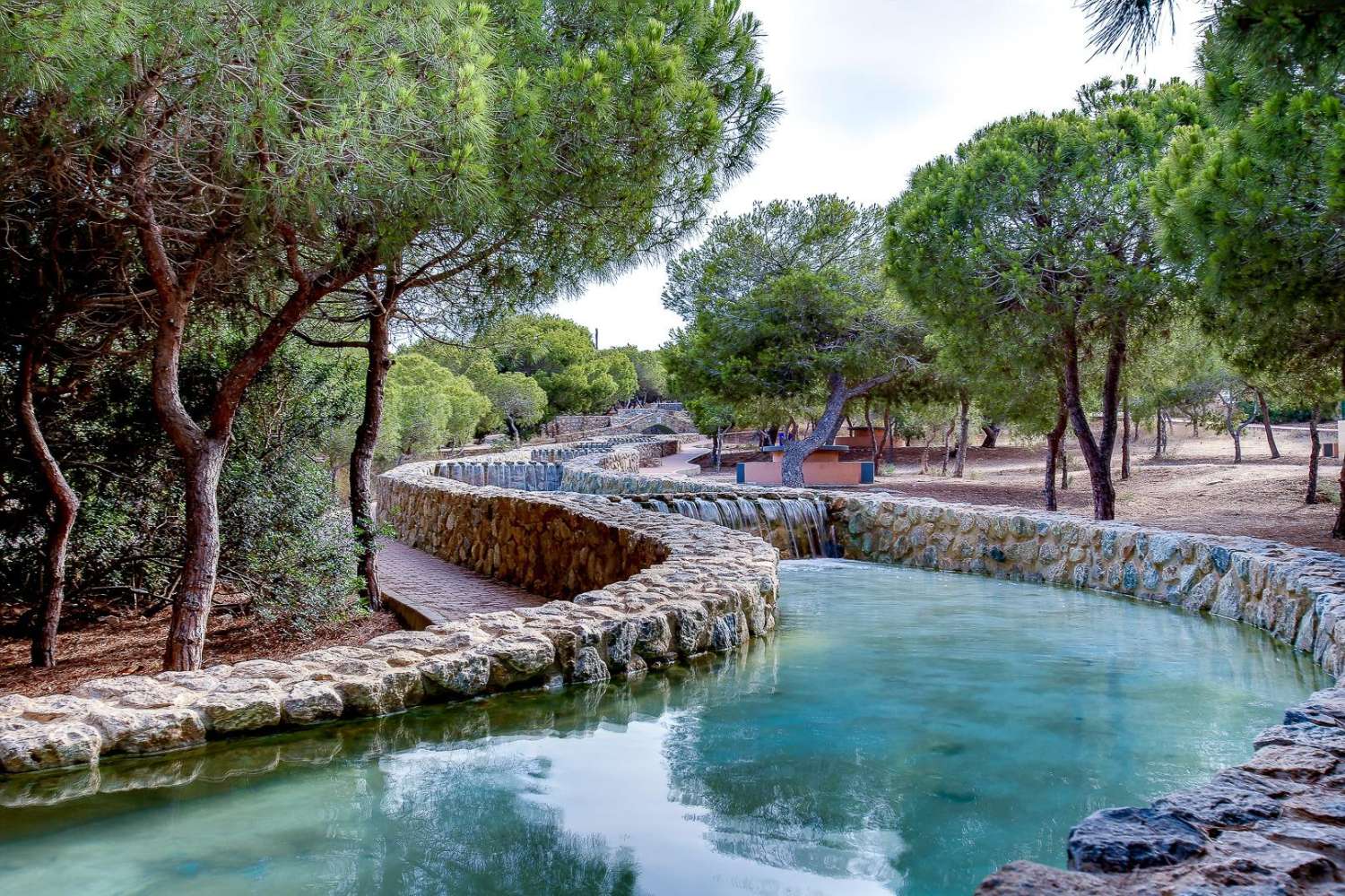 Casa de 3 dormitorios y piscina en Torrevieja (Torreblanca)