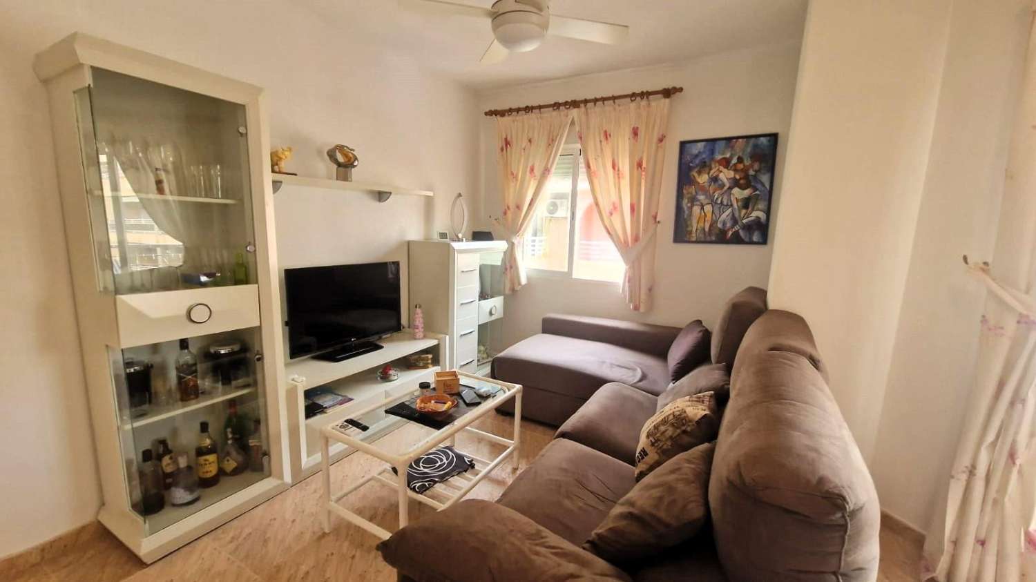 3 slaapkamer appartement, zeezicht in Torrevieja (Playa del Cura)