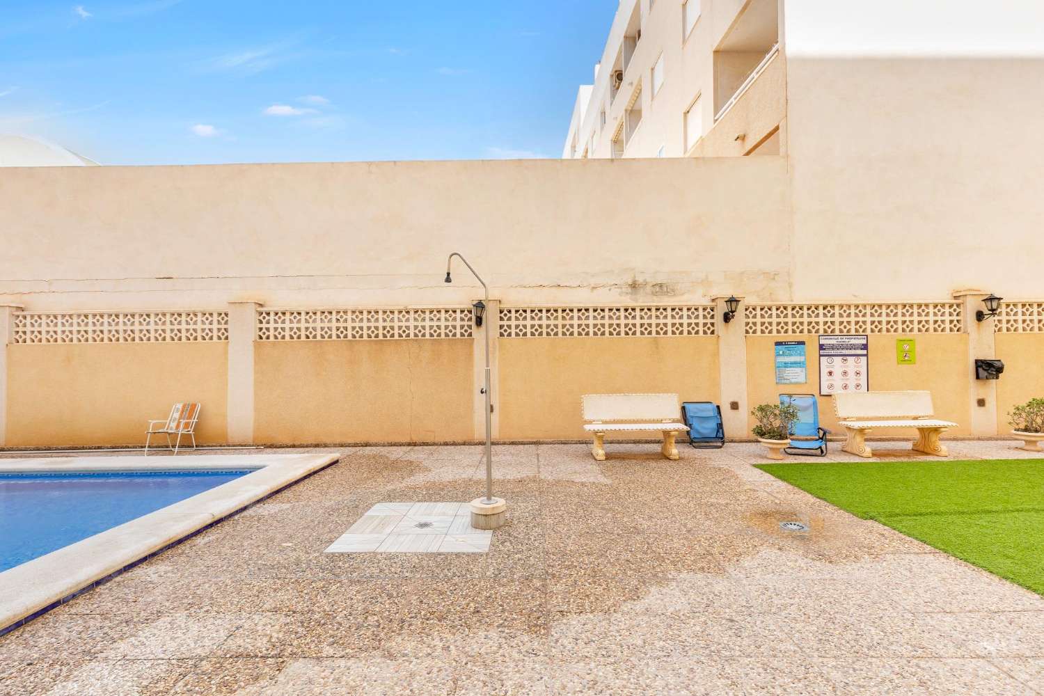 Acogedor apartamento en Torrevieja, a sólo unos minutos de la playa.