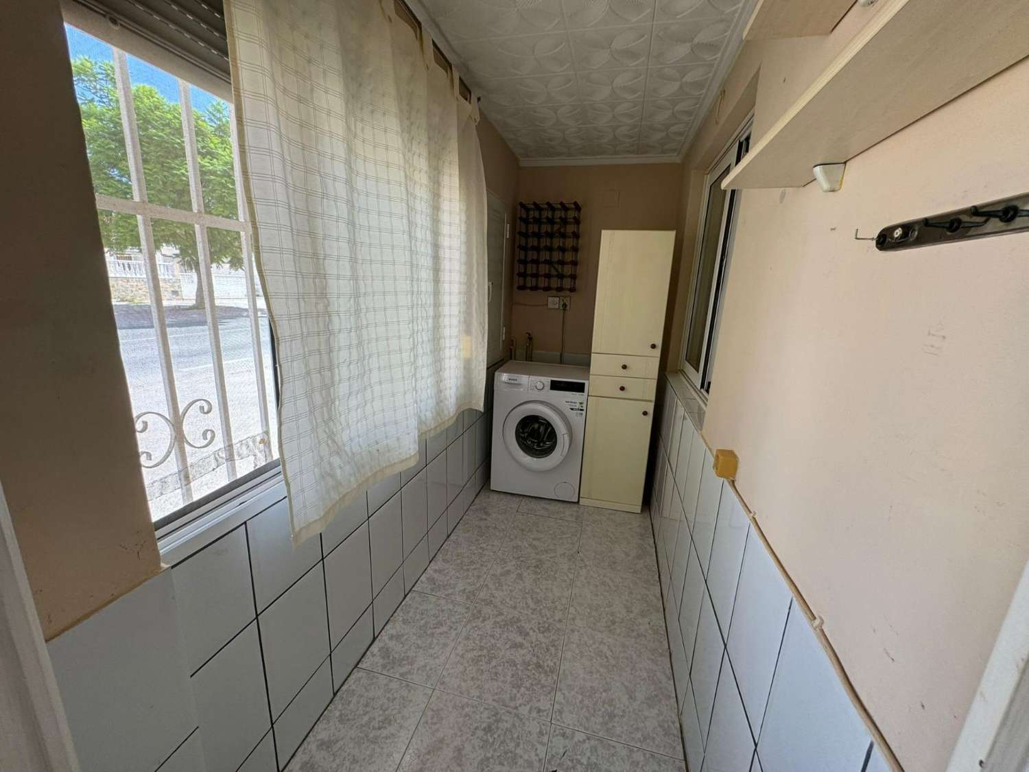 SEMI DETACHED HOUSE WITH 2 BEDROOMS IN TORREVIEJA