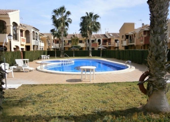 Bungalow med 2 soverom i lav etasje - Torrevieja (Torretas)