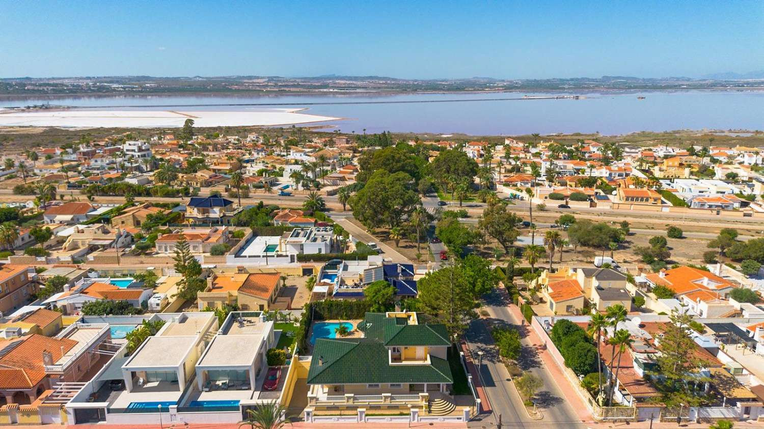 Oportunidad de villa de lujo con más de 500m2 de vivienda Torrevieja