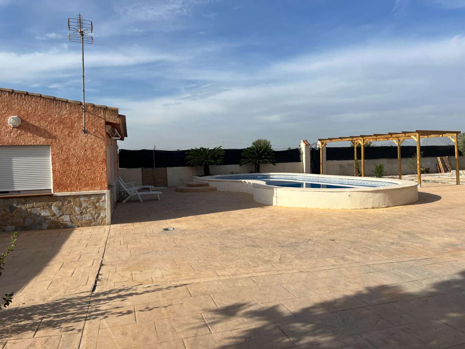 Villa indipendente con 3 camere da letto a Dolores, ALICANTE.