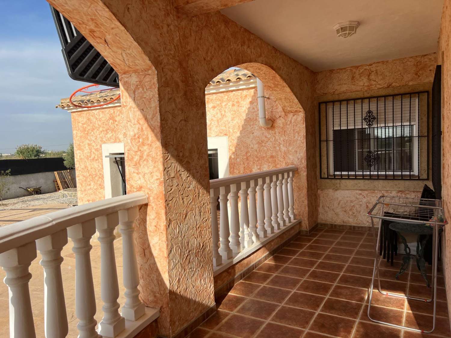 Villa indipendente con 3 camere da letto a Dolores, ALICANTE.