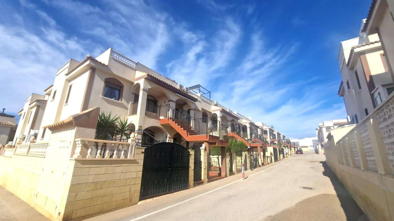 Bungalow Planta Alta - Torrevieja (Aguas nuevas 1)